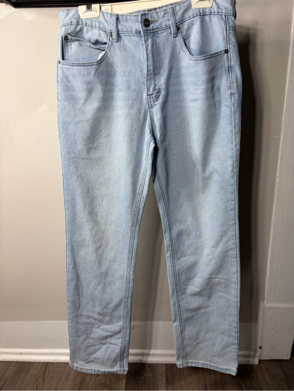& everything Light Wash Straight Leg Denim Jeans - Classic Everyday‎ Men’s 34x32